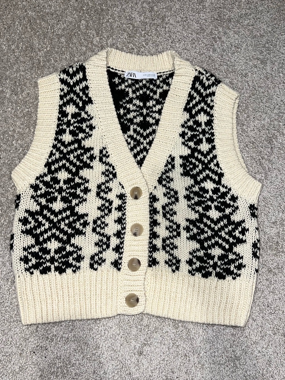 Zara Black & Cream Knit V-Neck Patterned Vest